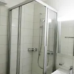 Swiss Star District 11 - Self Check-in Apartment *