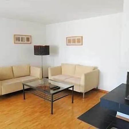 Apartment Swiss Star District 11 - Self Check-in *