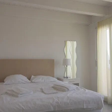 Swiss Star District 11 - Self Check-in Apartment