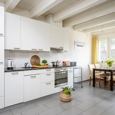 Apartment Swiss Star District 11 - Self Check-in *