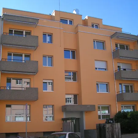 Appartement Swiss Star District 11 - Self Check-in *