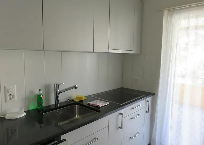 Swiss Star District 11 - Self Check-in Appartement Zurich