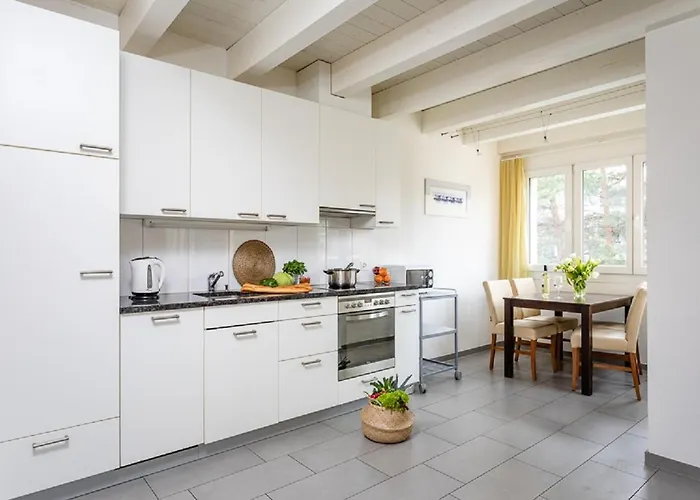 Appartement Swiss Star District 11 - Self Check-in *